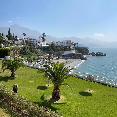 Apartment Las Palmeras At *